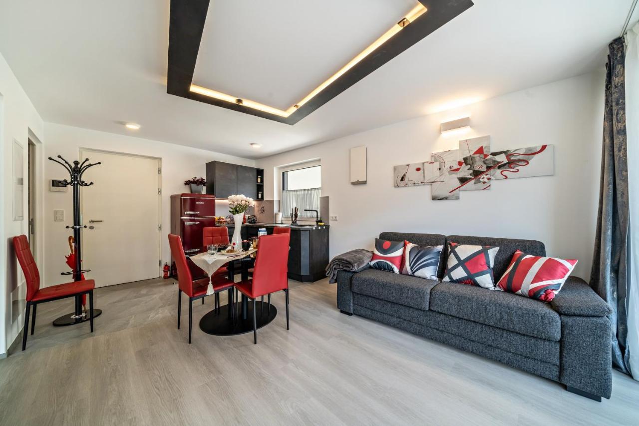 Apartment Il Cuore Rosso Naturns Eksteriør bilde