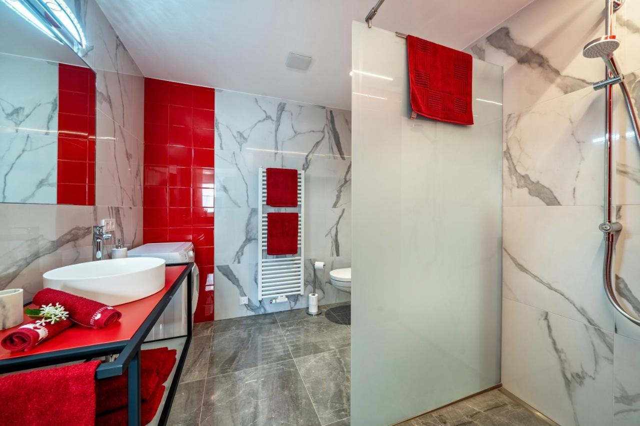 Apartment Il Cuore Rosso Naturns Eksteriør bilde